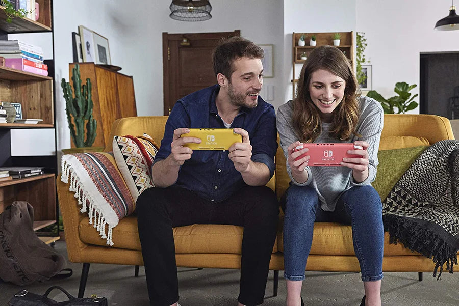 Nintendo Switch Lite Coral NINTENDO