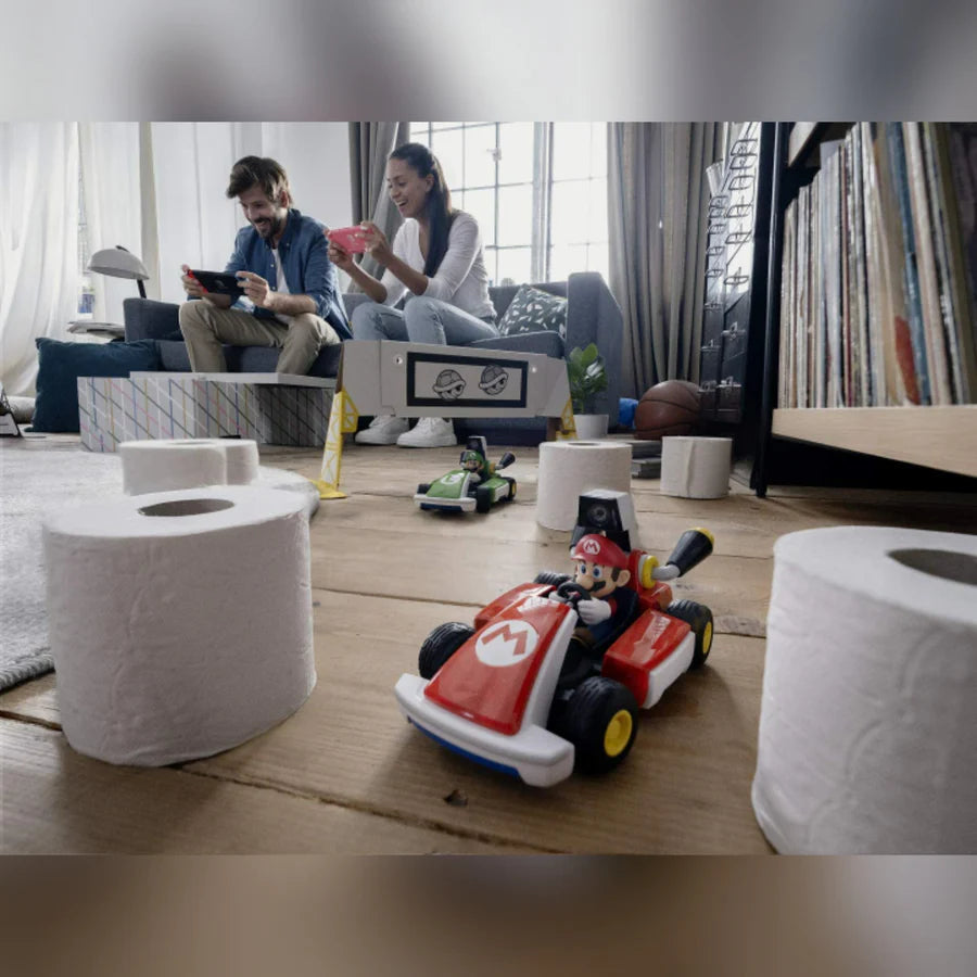 Nintendo Switch Mario Kart Live: Home Circuit Mario Set NINTENDO